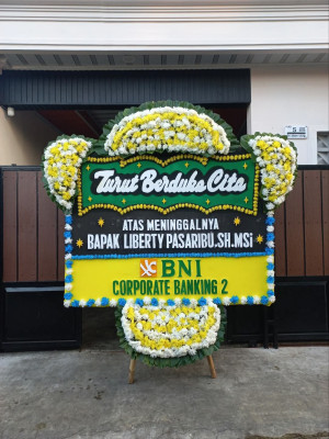 Papan Bunga Duka di Jeruk Tipis