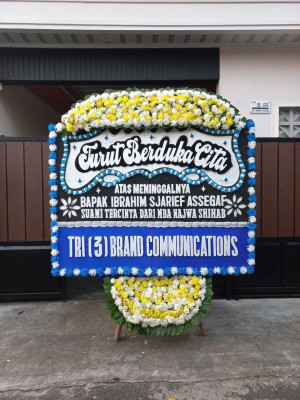 Papan Bunga Duka di Jeruk Tipis